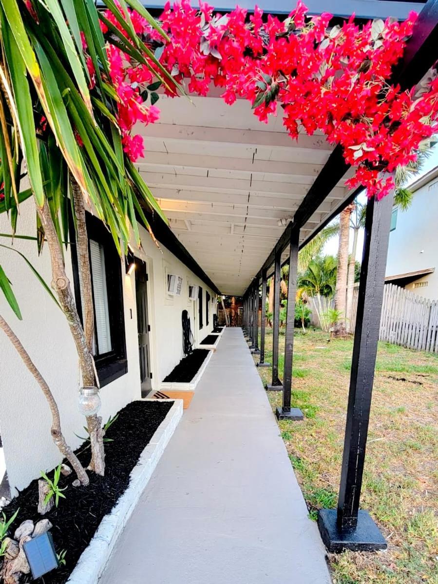 Beach Bungalows By The Sea 3 Cocoa Beach Dış mekan fotoğraf